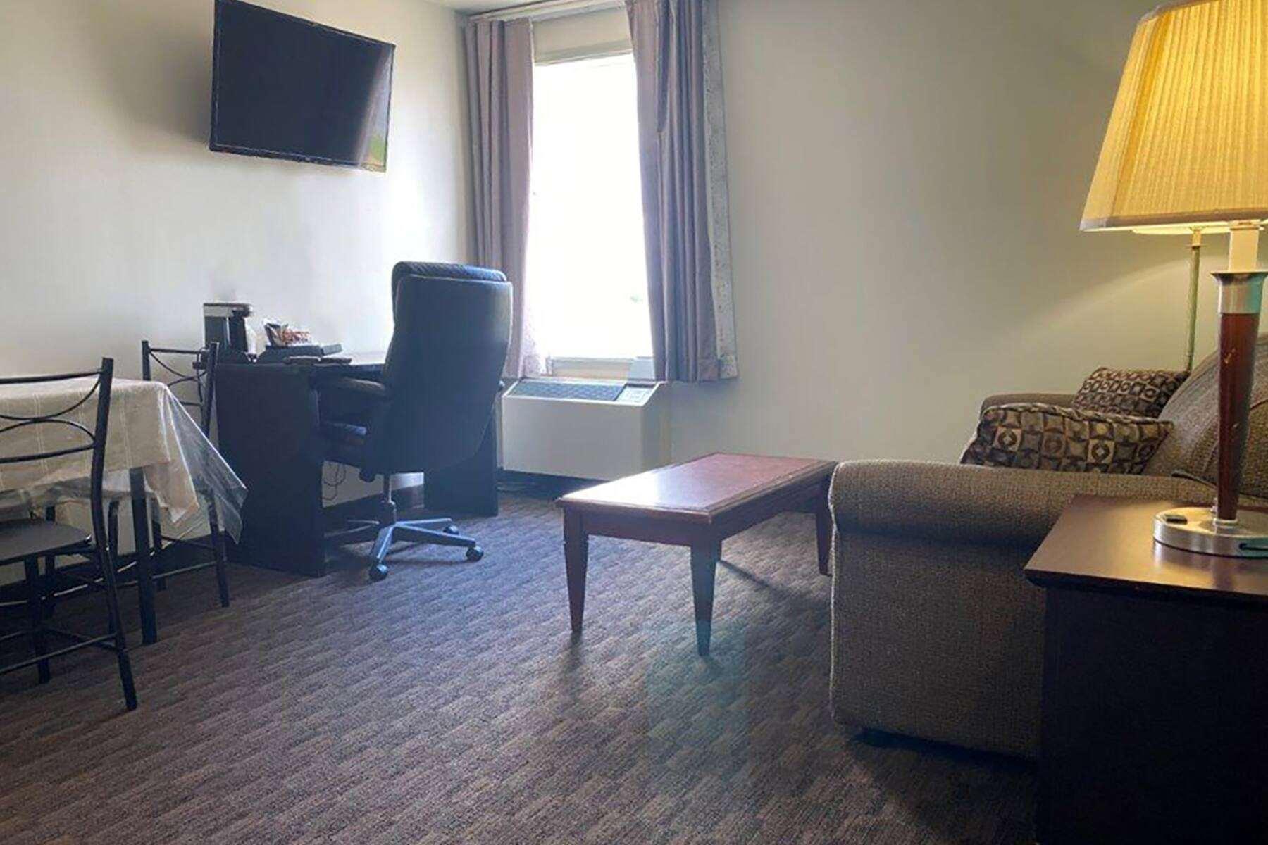 Travelodge By Wyndham New Brunswick Motel Miramichi