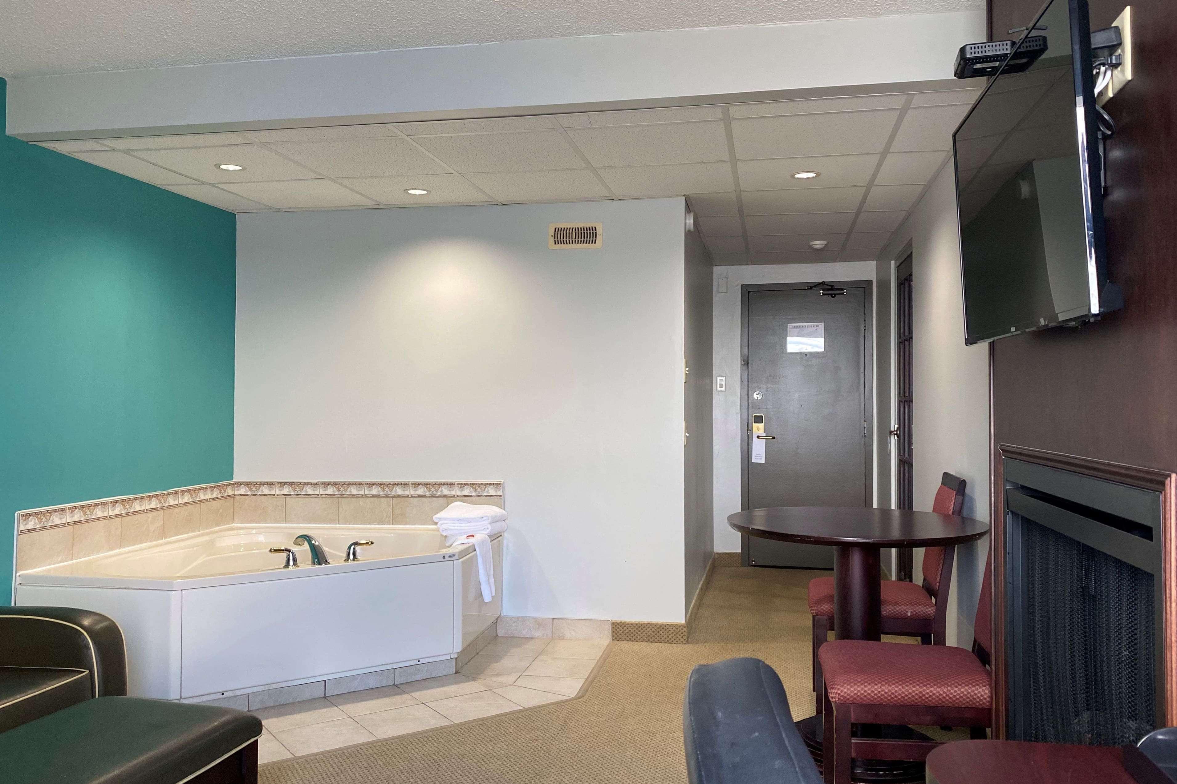 Motel Travelodge By Wyndham New Brunswick